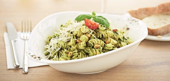 italienische Küche: Pasta mit Pesto