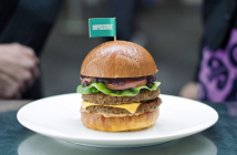 Protest gegen Kunstfleisch-Burger