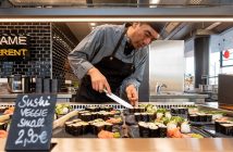 trivago Düsseldorf: An 11 Countern einmal um die Welt