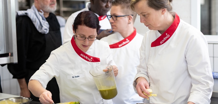 Kuchenhilfen Machen Karriere Catering Management